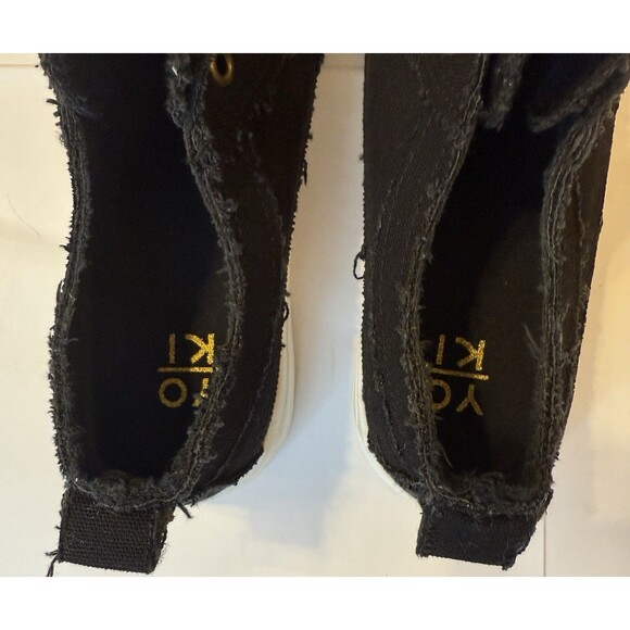 Yo Kii Bentley-30 Black Slip-On Sneakers Women’s 8 Distressed Canvas Casual Shoe - Picture 6 of 8